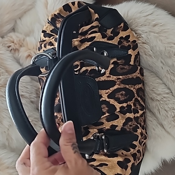 DOLCE & GABBANA Vintage Leather-Trimmed Printed Semi Shoulder Top Handle Bag - Picture 4 of 13